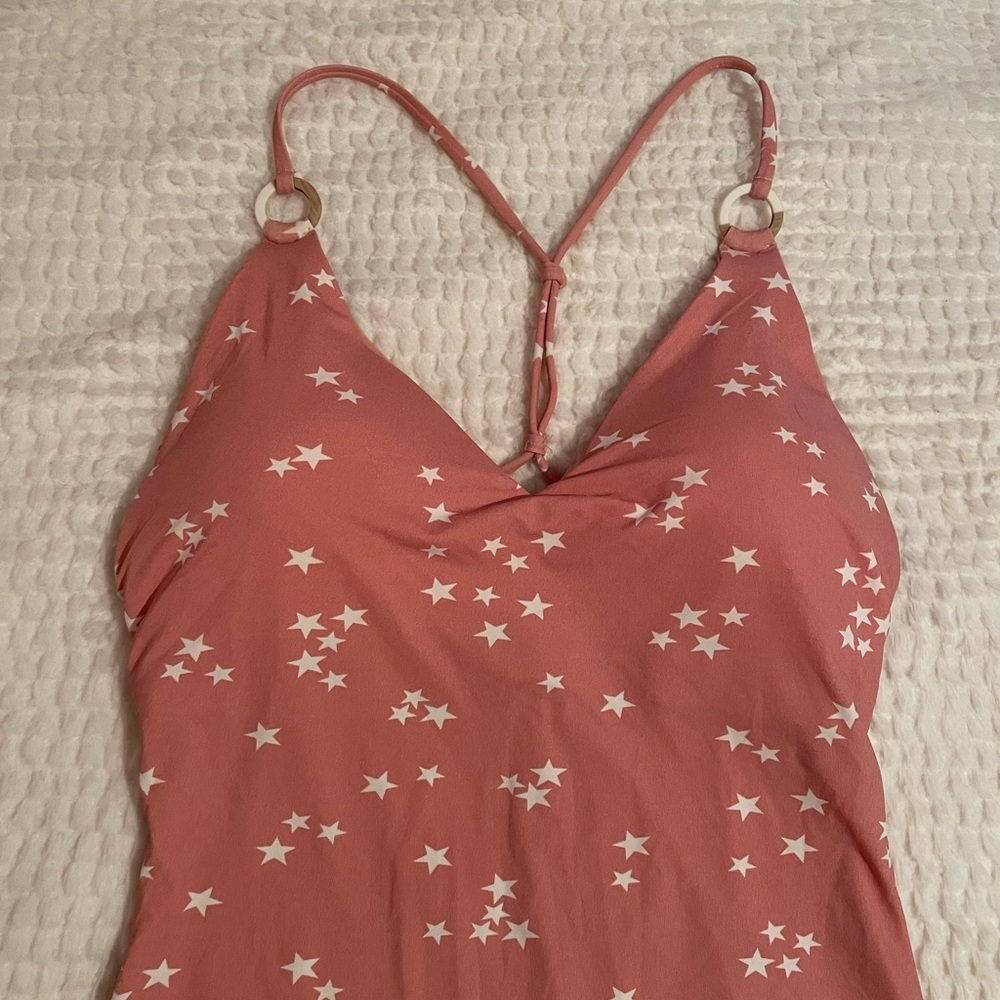 WET Swimwear | Aria One Piece Swimsuit in Rose Stars | Women’s Swimsuit | NWT - Picture 5 of 16